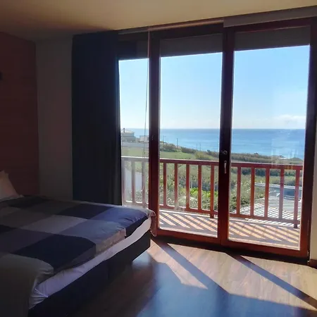 Coxos Apartment *
